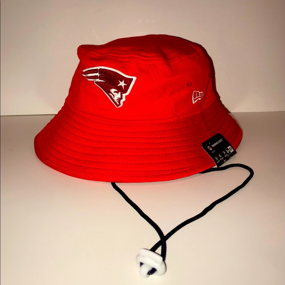 New Era New England Patriots NFL Pro Bowl Training Camp Bucket Hat Size M/L